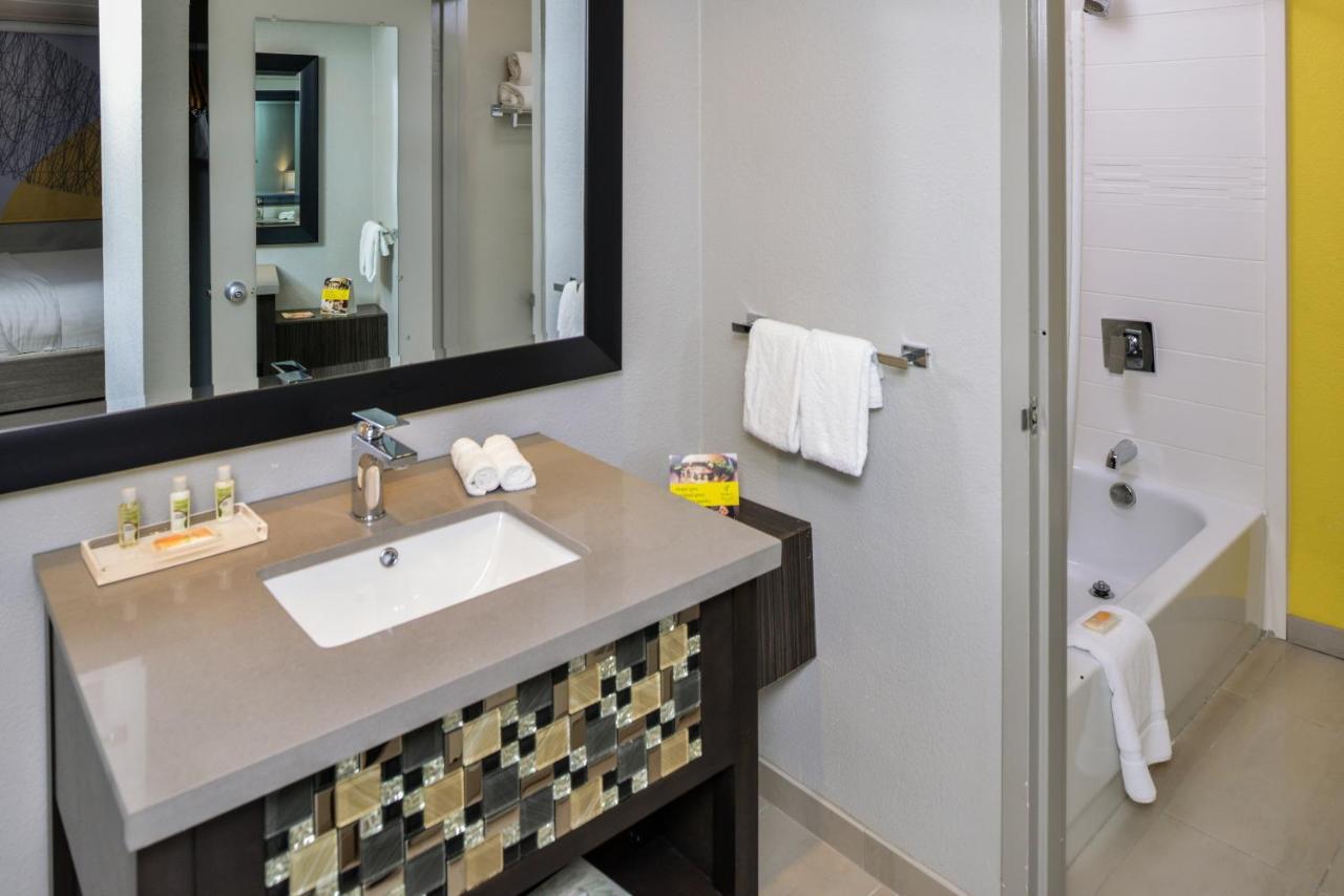 Holiday Inn Dallas-Richardson By Ihg Exterior foto